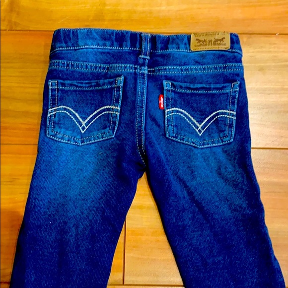 Levi's stretch pants - Picture 2 of 3